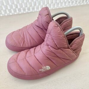 The North Face Thermoball Traction Camp House Bootie Women's Pink Size, 6